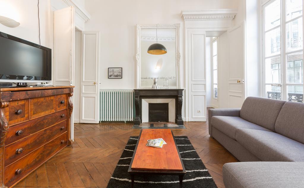 Habitat Parisien - 2Br-1Ba - Opera Palais Royal Apartment Ngoại thất bức ảnh